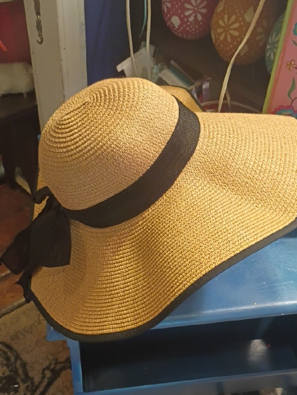 Women's Wide-Brim Straw Sun Hat with Black Band - Tan